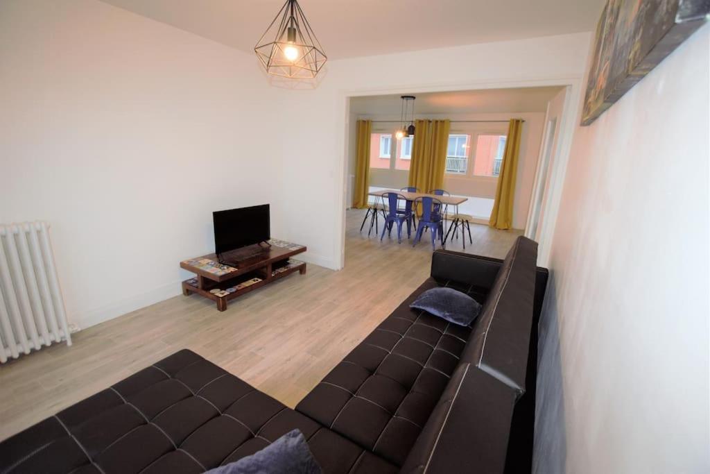 Accueil Calaisien Apartment ภายนอก รูปภาพ