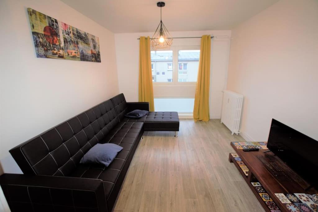 Accueil Calaisien Apartment ภายนอก รูปภาพ